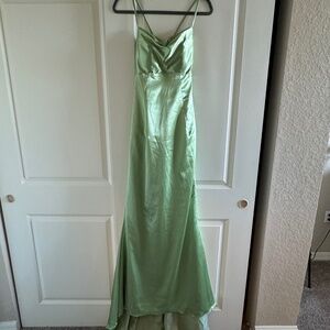Hebeos Sheath/Column Silk like Satin Ruched Spaghetti Straps Sleeveless Floor-Le